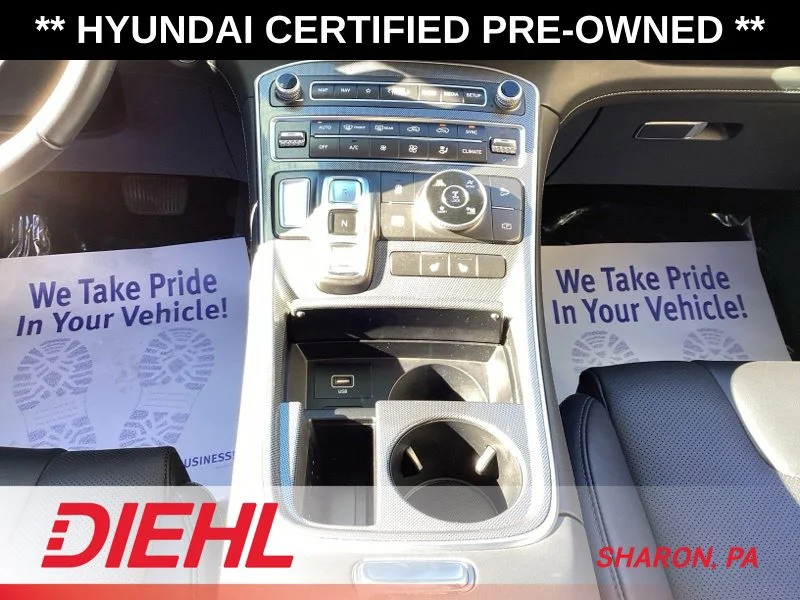 Used 2023 White Hyundai SEL image 29