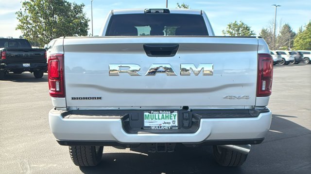 New 2026 Silver-Zynith Exterior Paint RAM Big Horn image 4