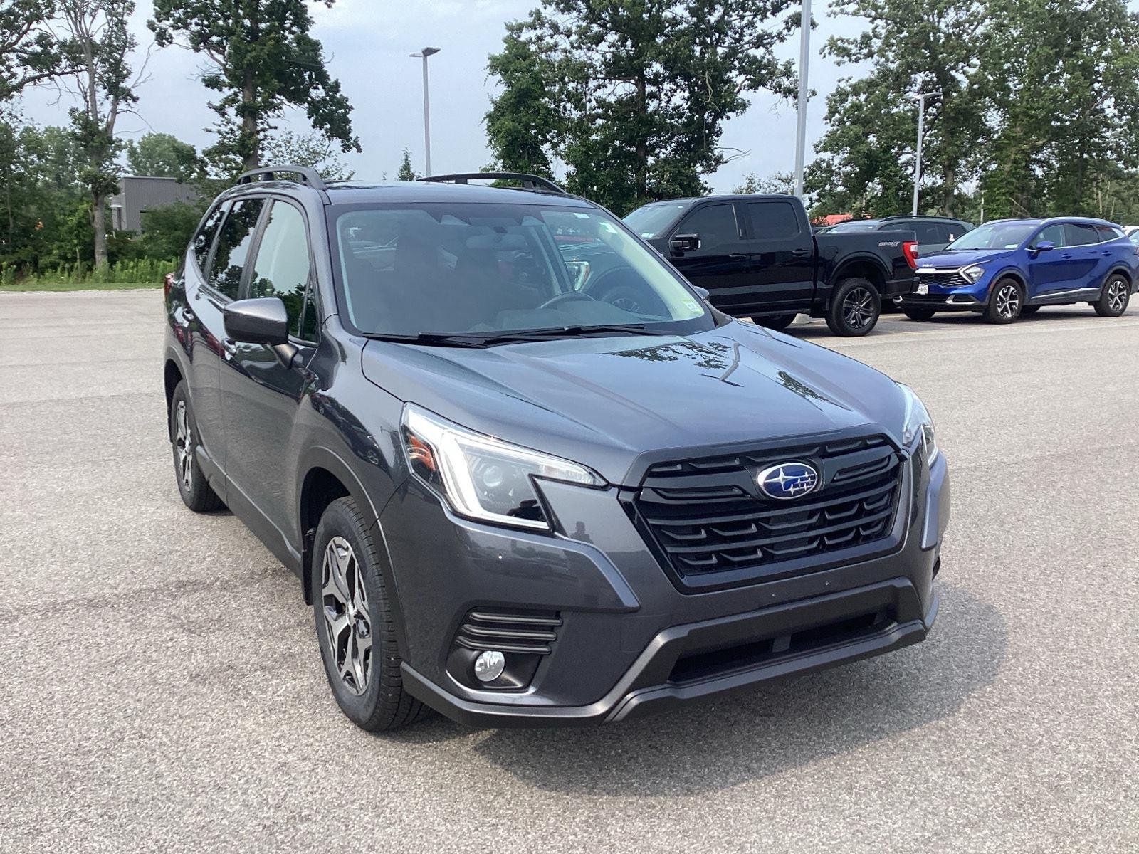 Used 2022 Magnetite Gray Metallic Subaru Premium image 10