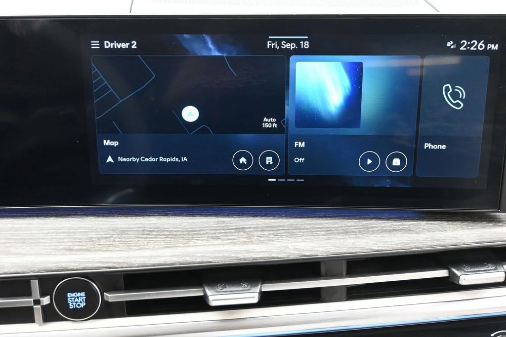 Used 2024 Black Hyundai Limited image 21