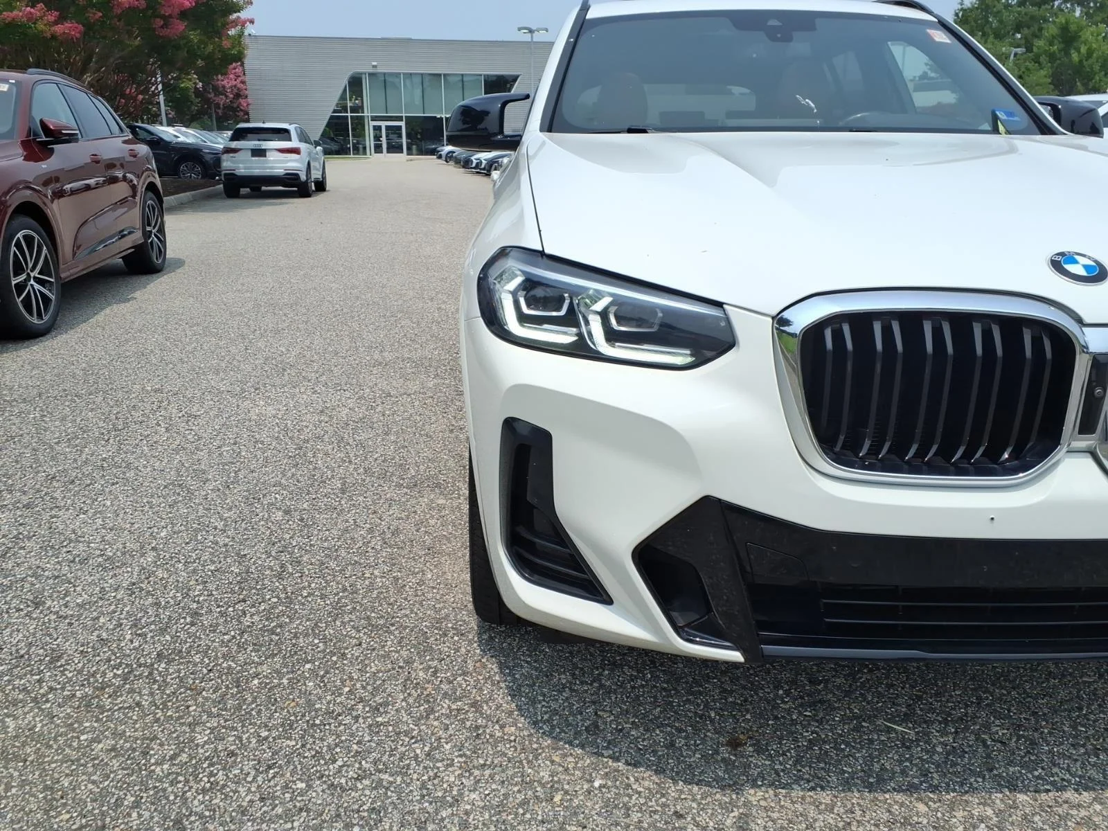 Used 2022 Alpine White BMW M40i image 3