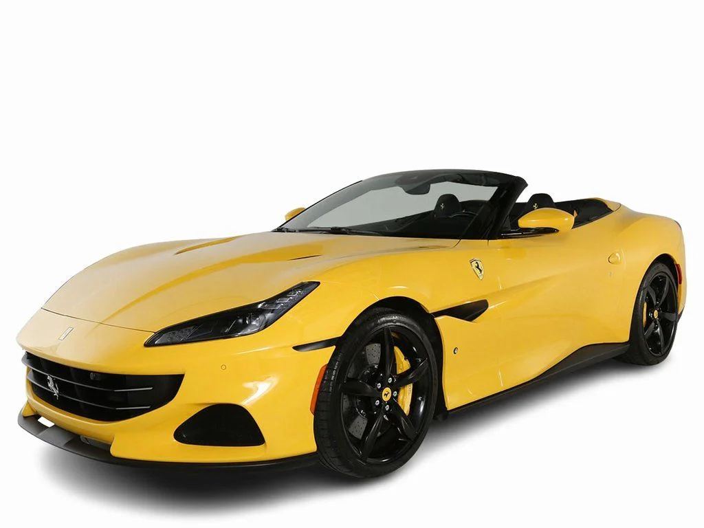 Used 2022 Yellow Ferrari M image 3