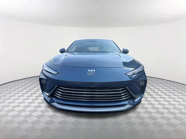 Used 2025 Ocean Blue Metallic Buick Preferred image 2