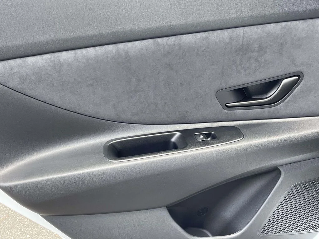 New 2026 White Hyundai Base image 10