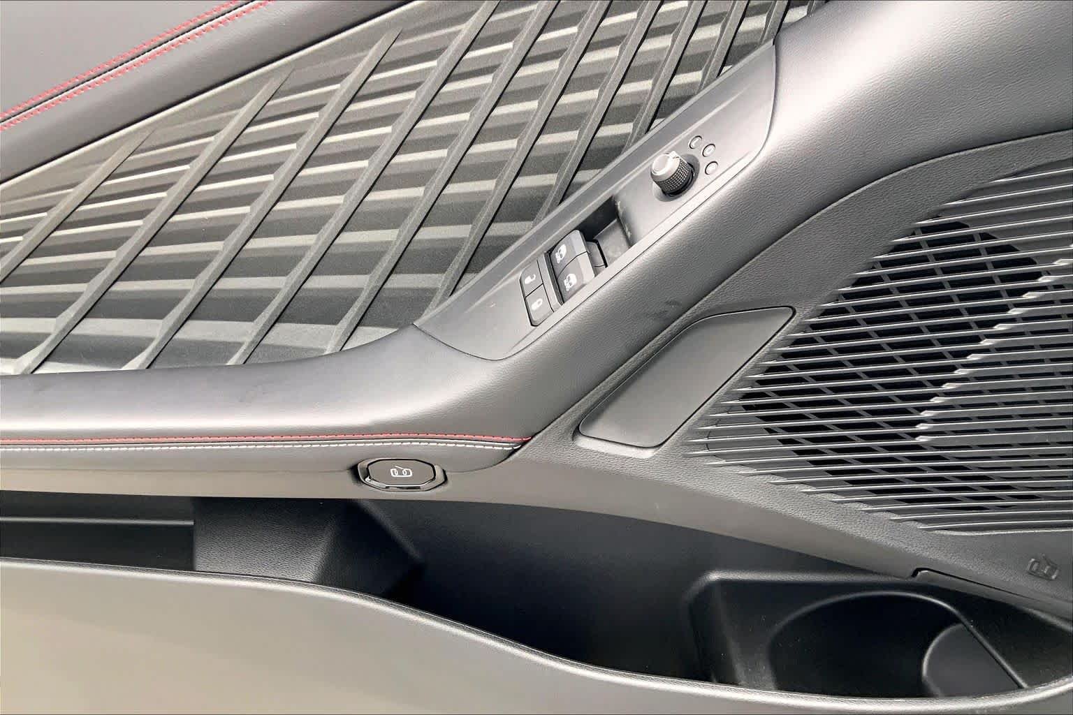 New 2026 White Knuckle Dodge R/T image 17
