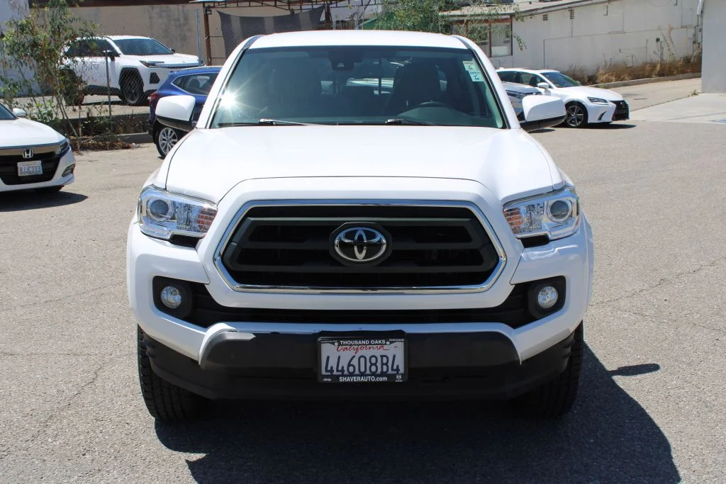 Used 2022 White Toyota SR5 image 2