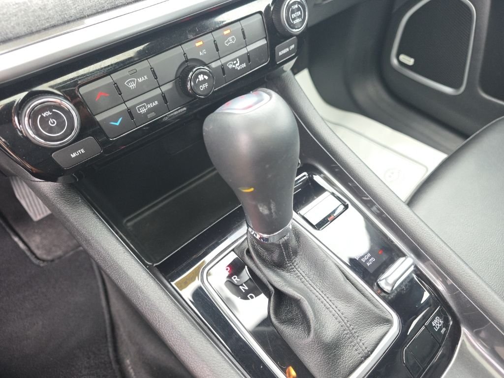 Used 2023 Gray Jeep Latitude image 21