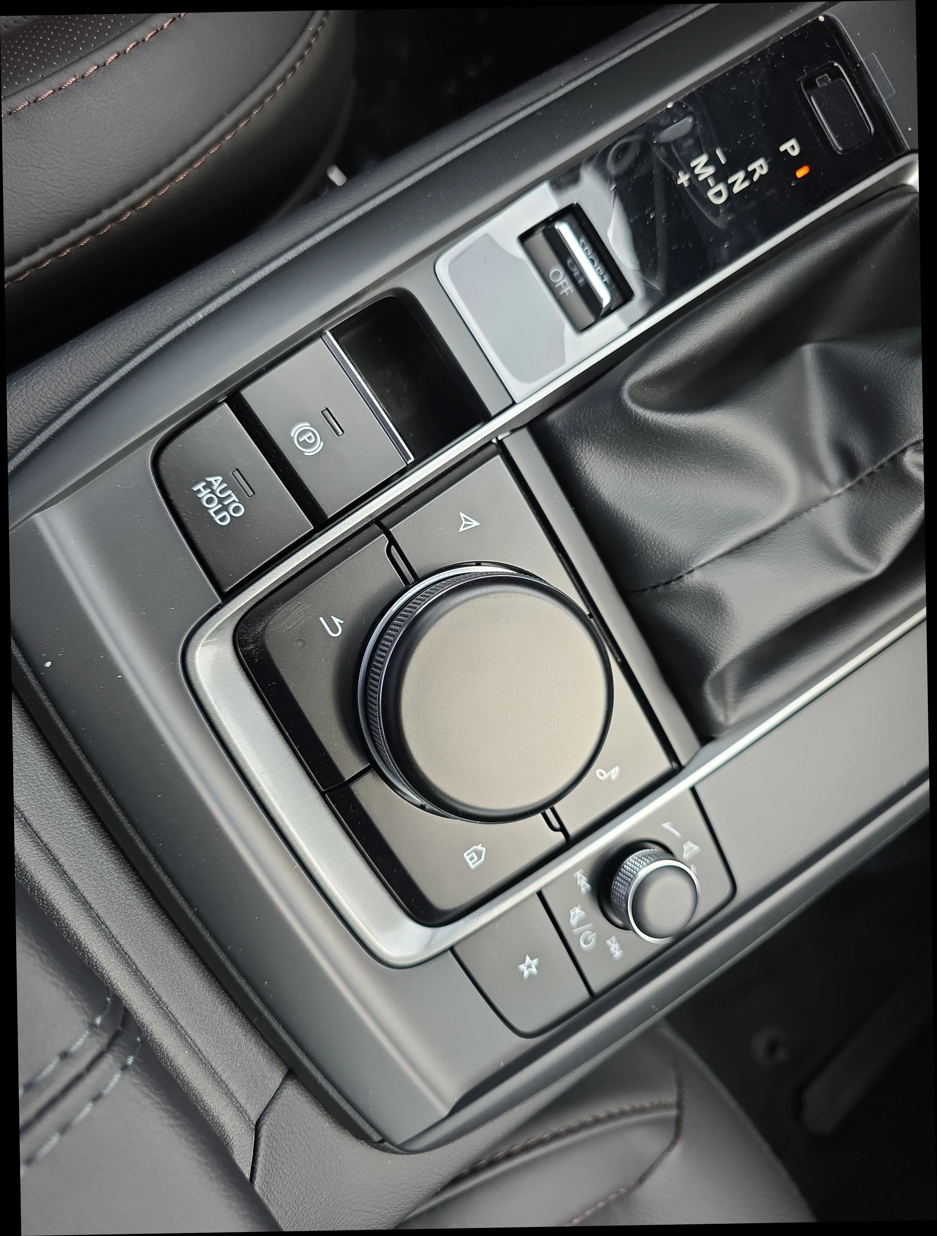 New 2026 Jet Black Mica Mazda 2.5 S Premium AWD image 32