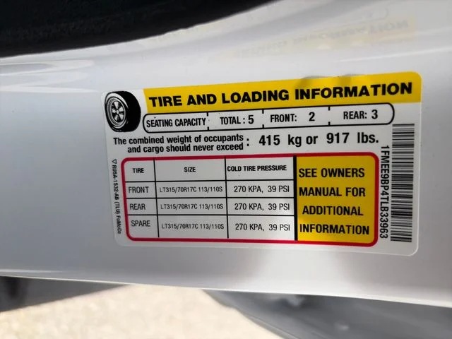 New 2026 Oxford White Ford Badlands® image 31
