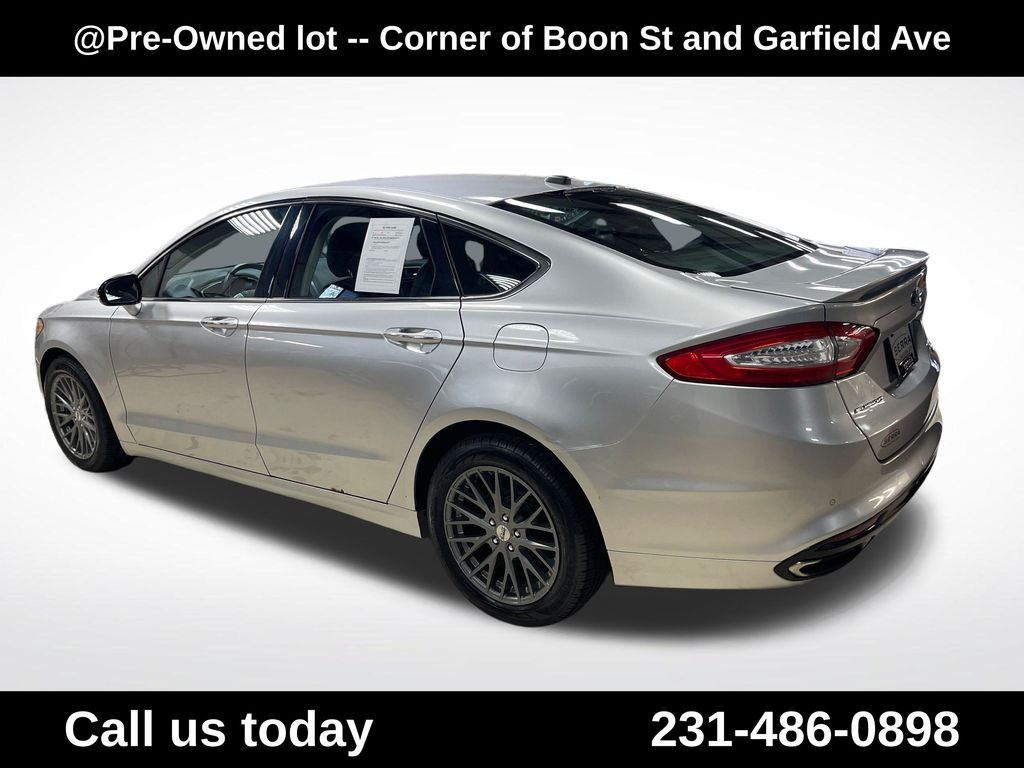 Used 2014 Silver Ford Titanium image 4