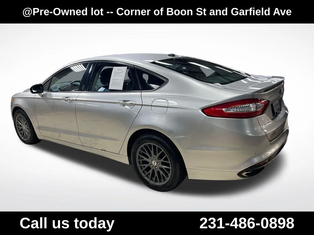 Used 2014 Silver Ford Titanium image 4
