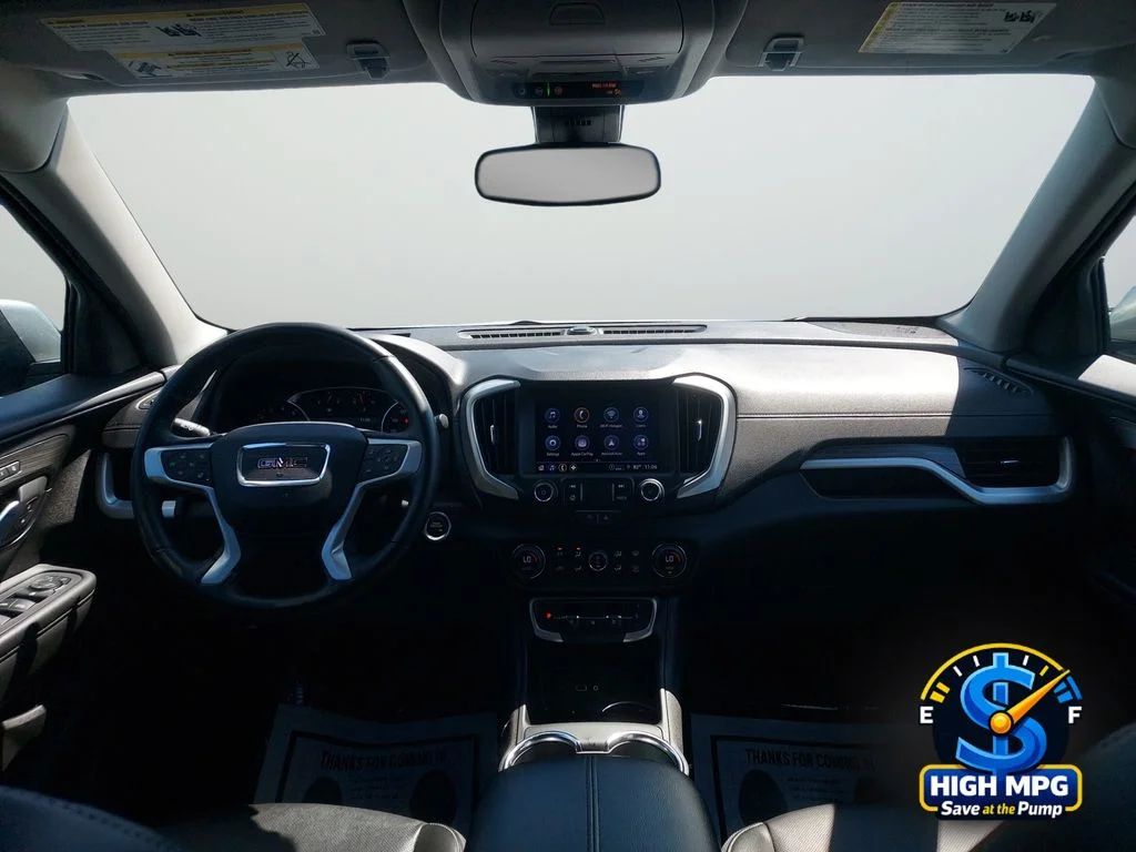 Used 2024 Silver GMC SLT image 28