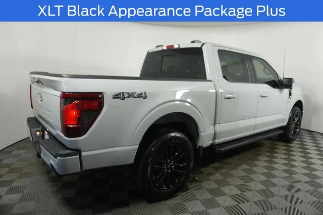 New 2026 Avalanche Ford XLT image 3