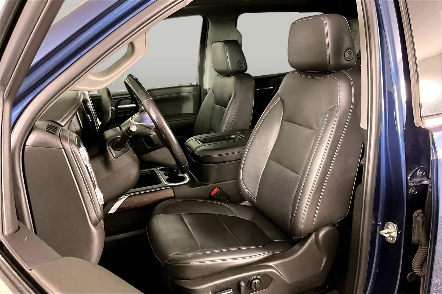 Used 2021 Pacific Blue Metallic GMC SLT image 8
