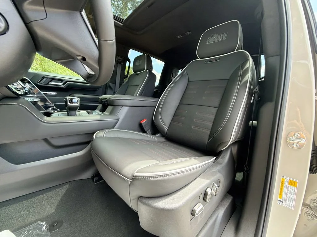 2026 GMC Sierra 1500 AT4X - Photo 29