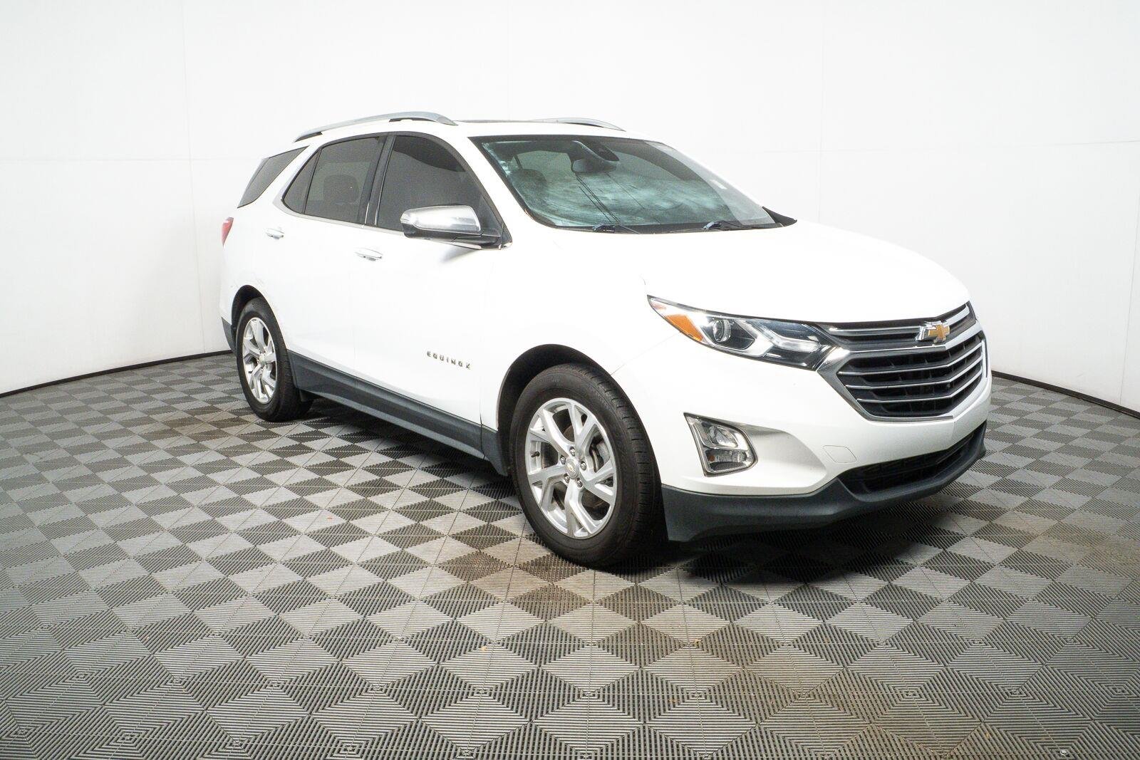 Used 2018 Summit White Chevrolet Premier image 1