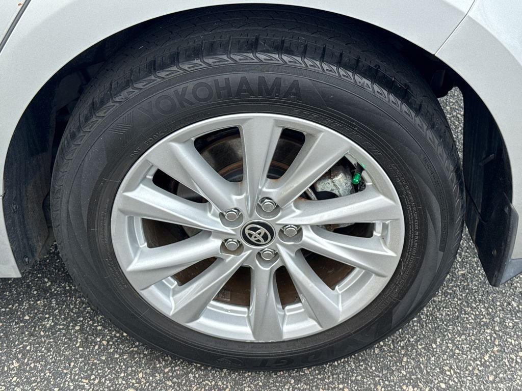 Used 2023 Silver Toyota SE image 19