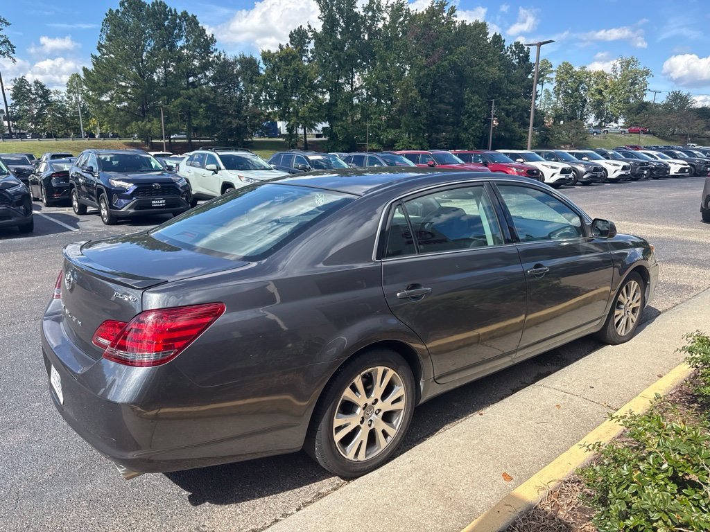 Used 2008 Gray Toyota Touring image 2