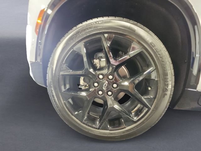 New 2026 Polar White Tricoat Chevrolet RS image 14