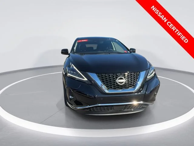 Used 2024 Black Nissan SL image 3