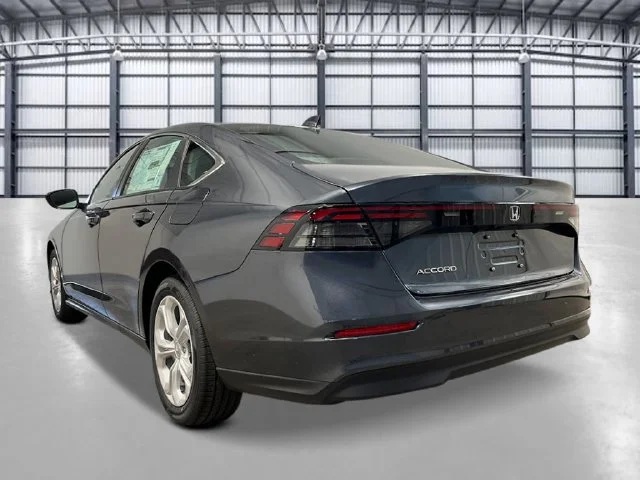 New 2026 Meteorite Gray Metallic Honda LX image 3
