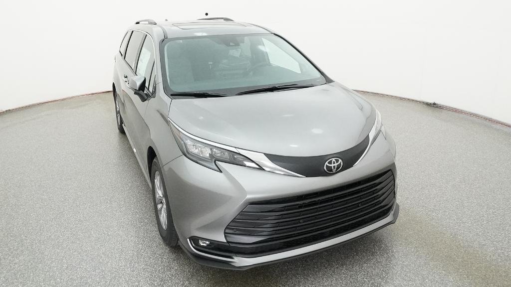 New 2026 Heavy Metal Toyota XLE image 20
