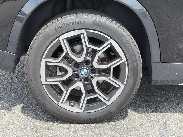 Used 2025 Black BMW xDrive28i image 7