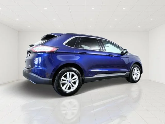 Used 2016 Blue Ford SEL image 6