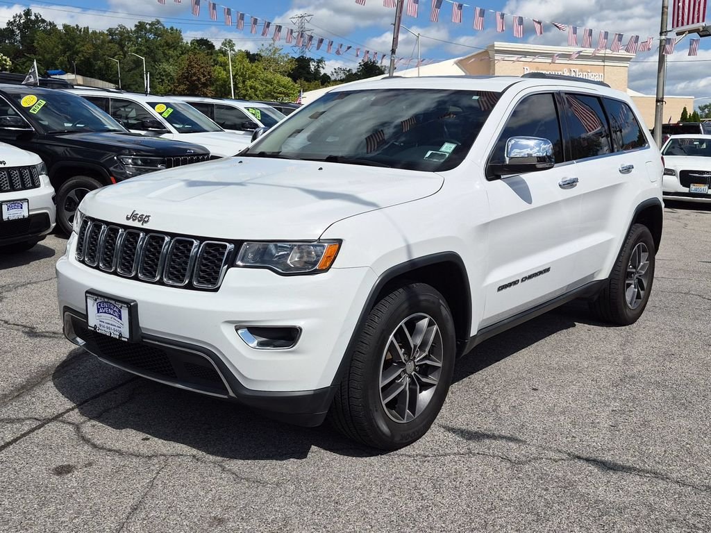 Used 2018 White Jeep Limited image 1