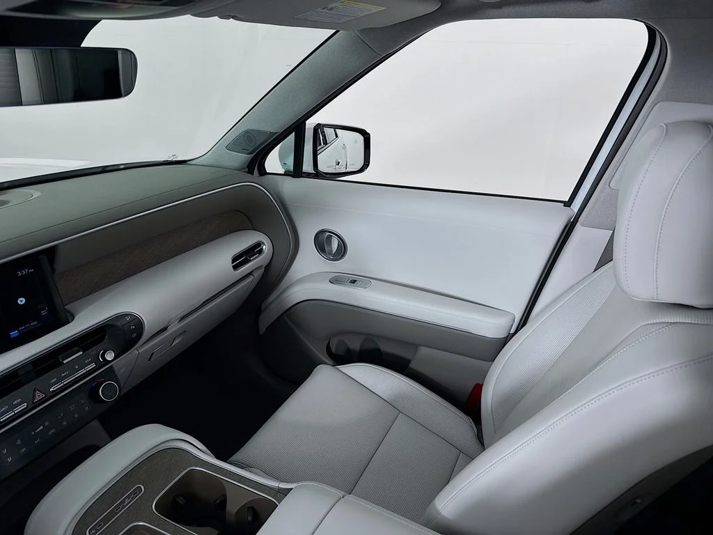 New 2026 Creamy White Pearl Hyundai Limited image 25