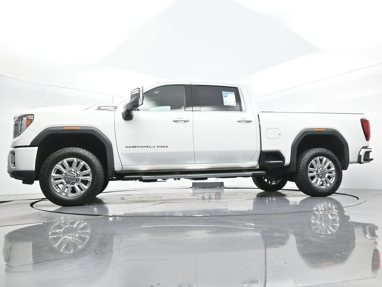 Used 2021 SUMMIT WHITE GMC Denali image 49