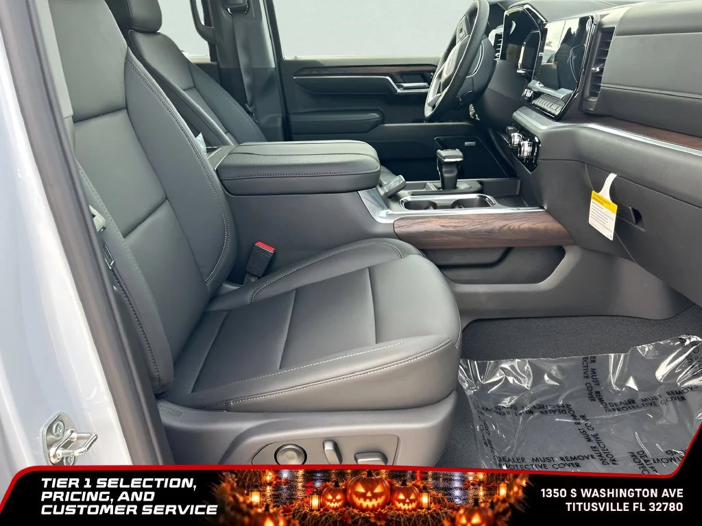 New 2026 Glacier White Tricoat GMC SLT image 19