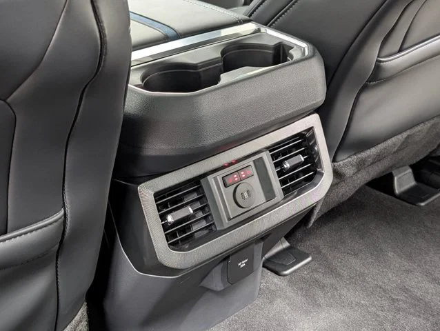 New 2026 Star White Metallic Tri-Coat Ford F-250® Platinum® image 61