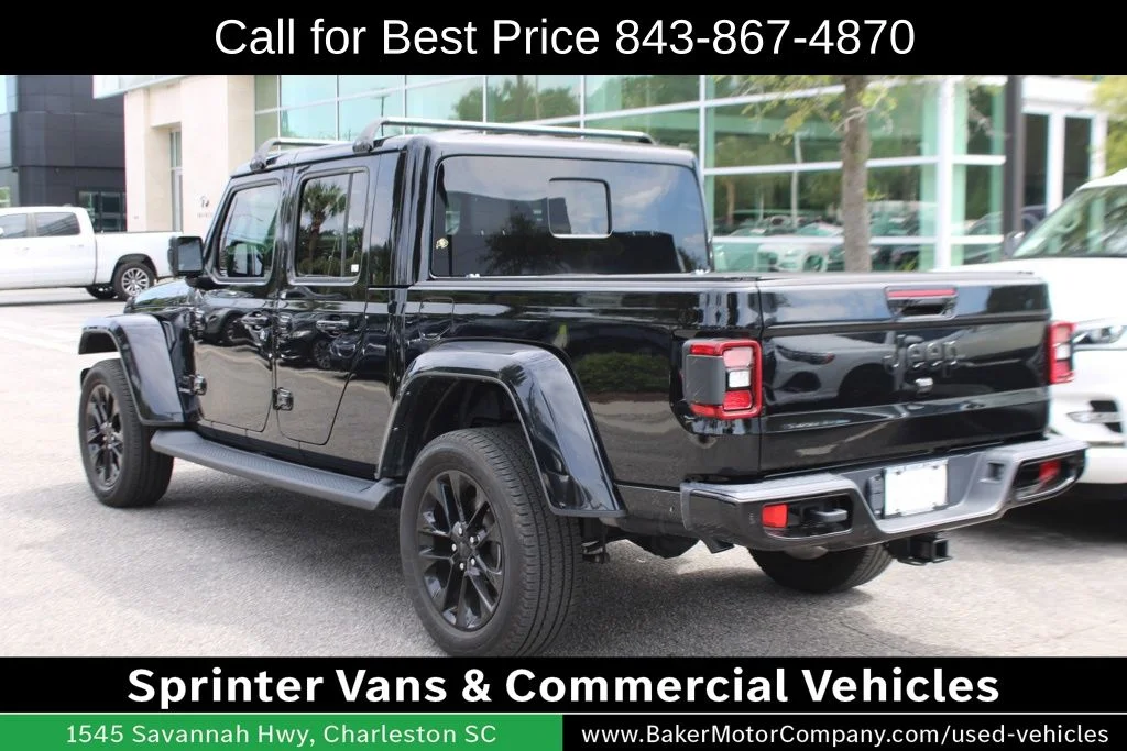 Used 2021 Black Clearcoat Jeep Overland image 12