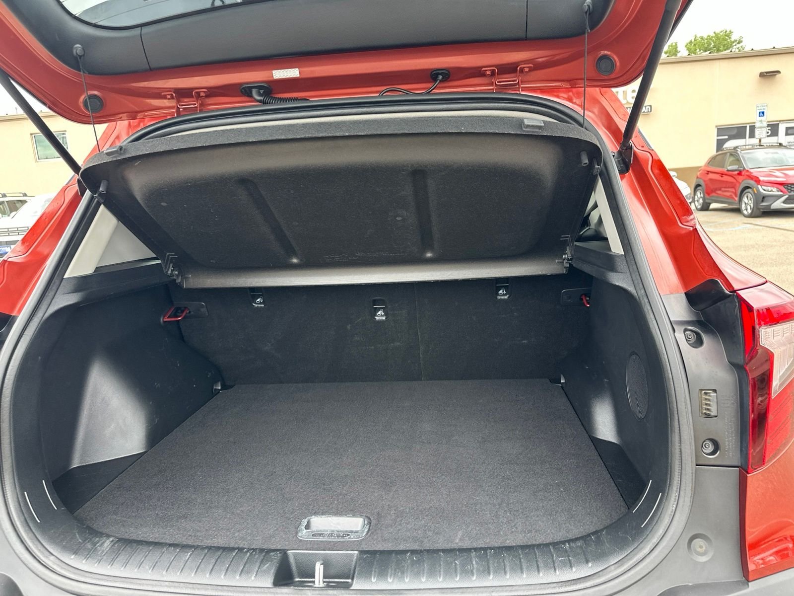 Used 2024 Orange Kia SX image 23