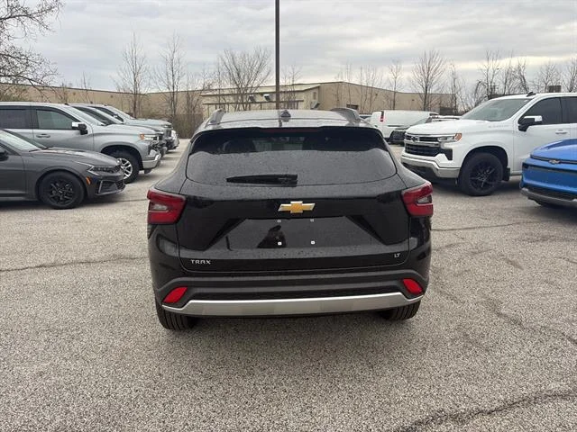 New 2026 Mosaic Black Metallic Chevrolet LT image 4