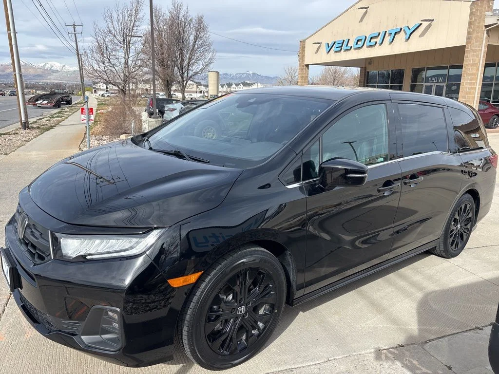 Used 2025 Black Honda Sport-L image 3