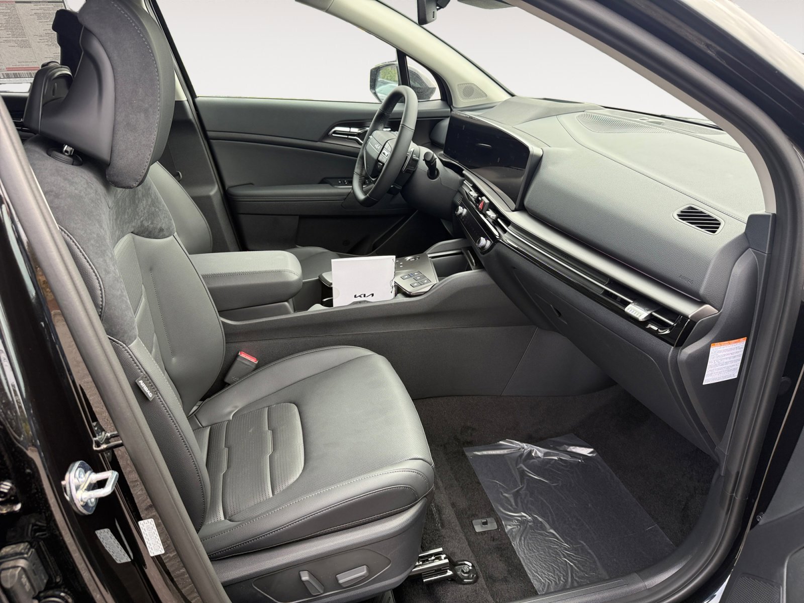 New 2026 Fusion Black Kia SX Prestige image 19