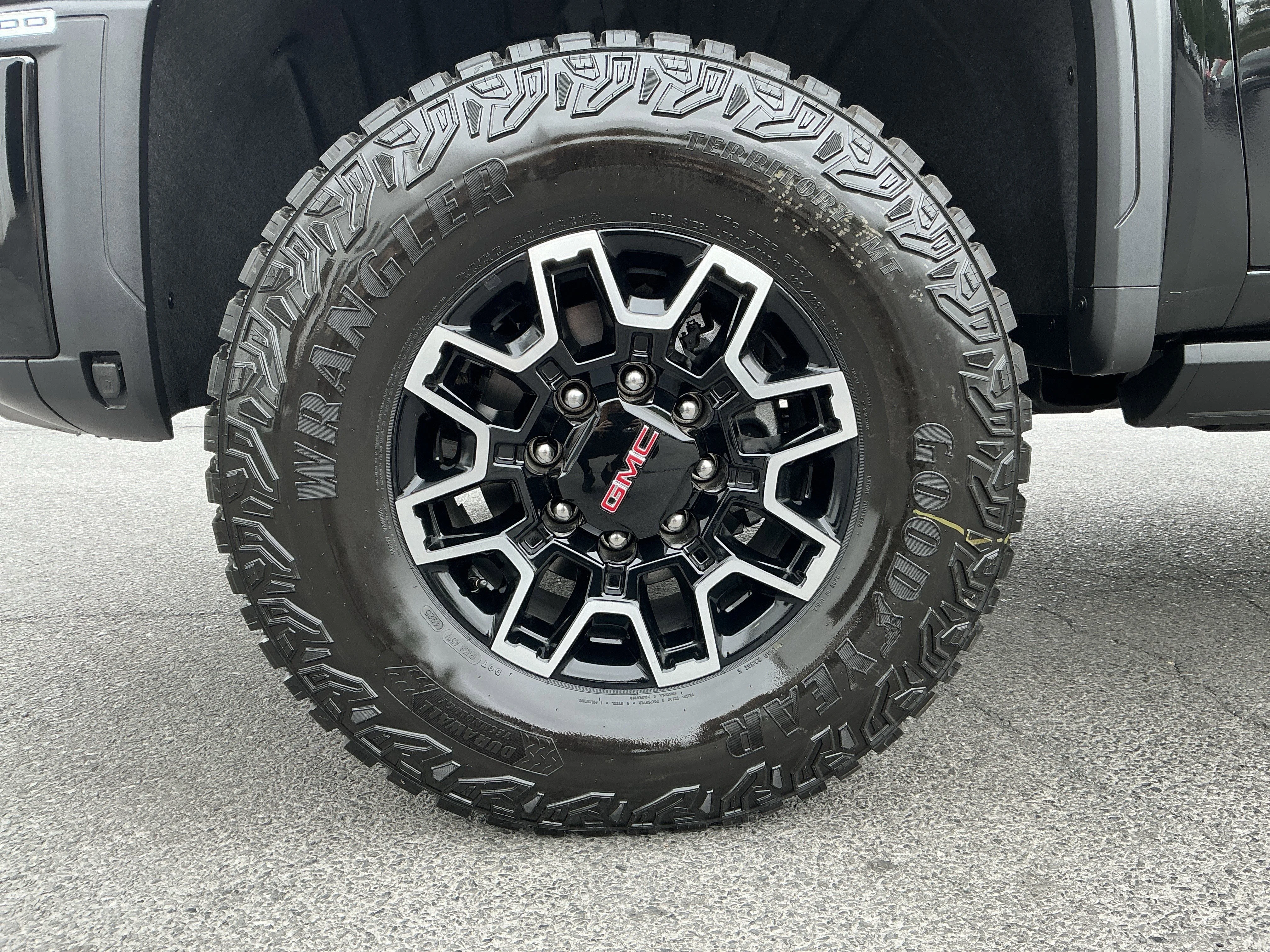 New 2026 Onyx Black GMC AT4X image 11