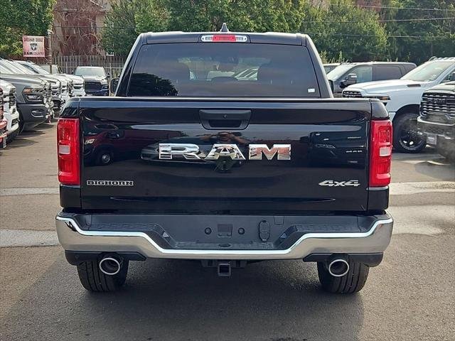 New 2026 Diamond Black Crystal Pearl-Coat Exterior Paint RAM BIG HORN image 6