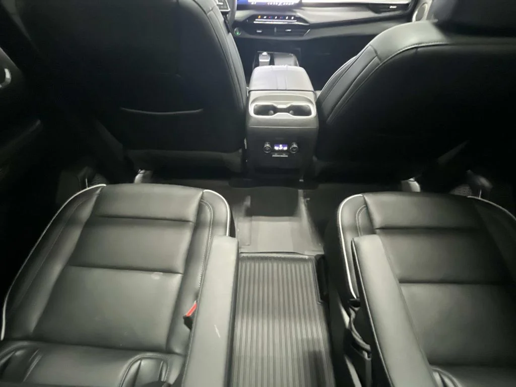 Used 2026 Ebony Twilight Metallic Buick Avenir image 14