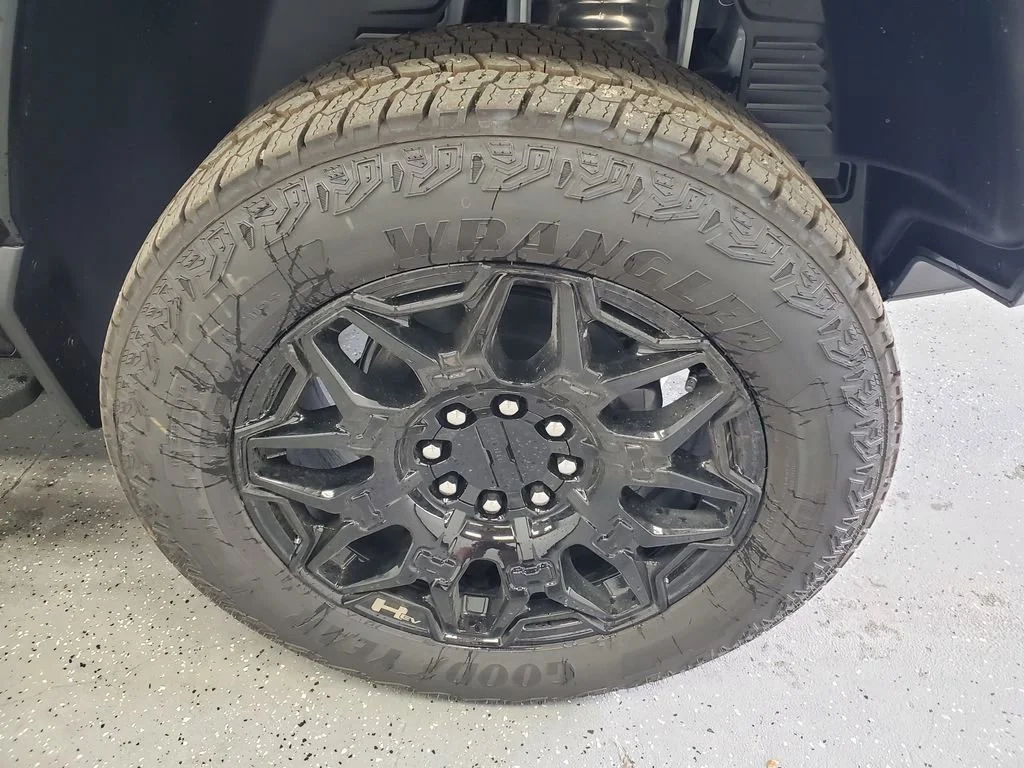 2026 GMC HUMMER EV 2X - Photo 34
