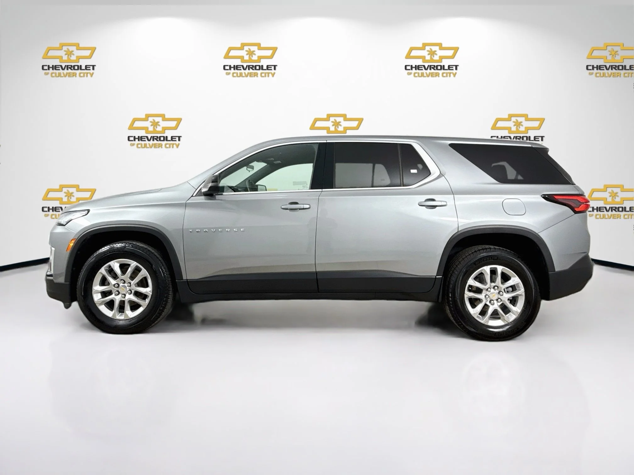 Used 2023 Sterling Gray Metallic Chevrolet LS image 5