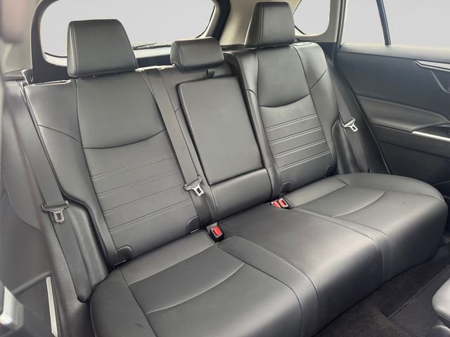 Certified Used 2023 Pearl Toyota XLE Premium image 18
