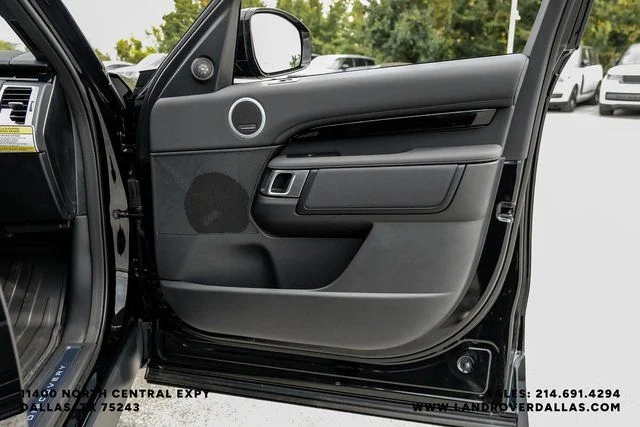 Used 2025 Santorini Black Metallic Land Rover S image 54