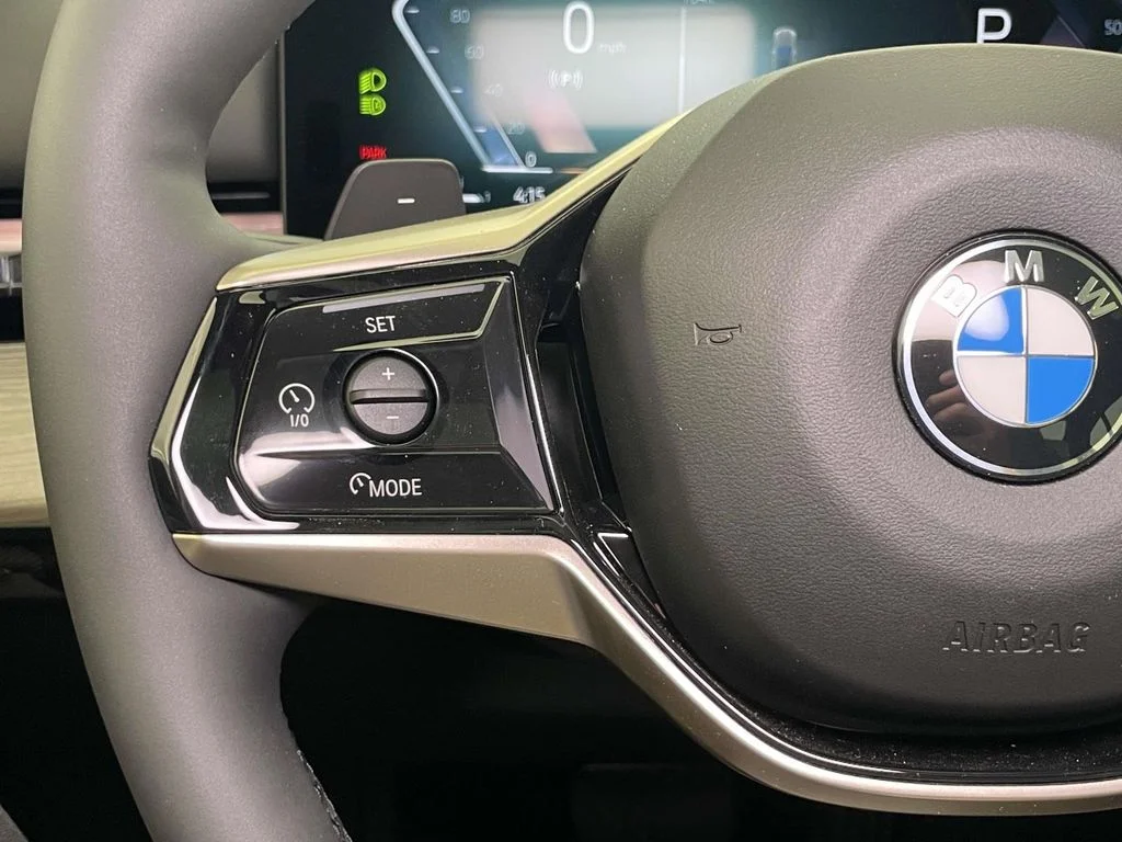 New 2027 Gray BMW 530i xDrive image 33