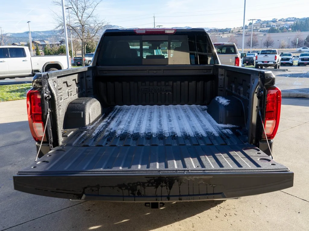 Used 2026 Silver GMC Elevation image 29