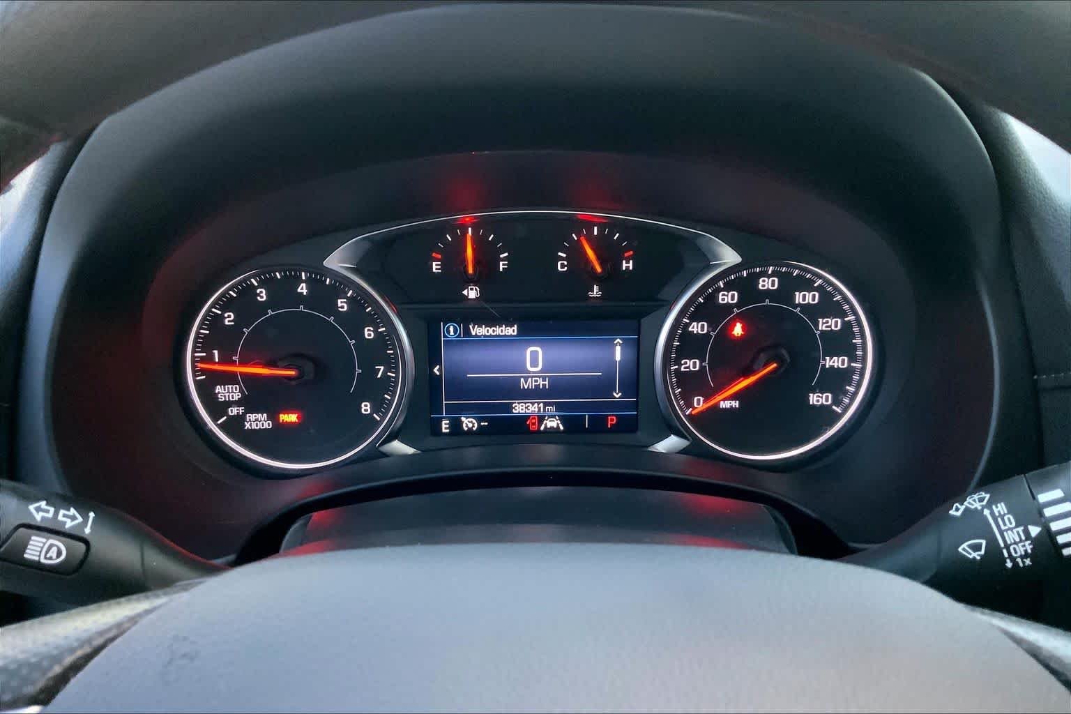 Used 2024 Summit White GMC SLE image 23