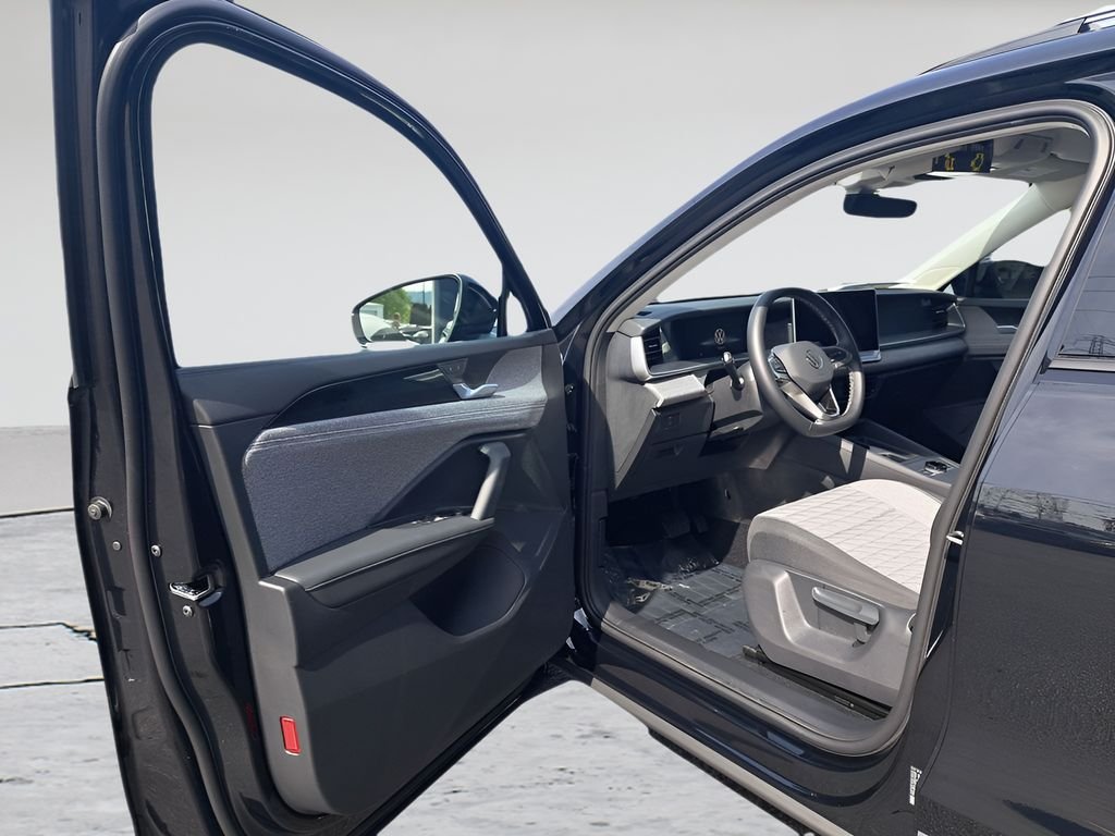 New 2026 Black Volkswagen 2.0T S image 11