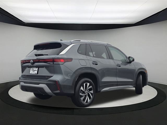 New 2026 Platinum Gray Metallic Volkswagen S image 7